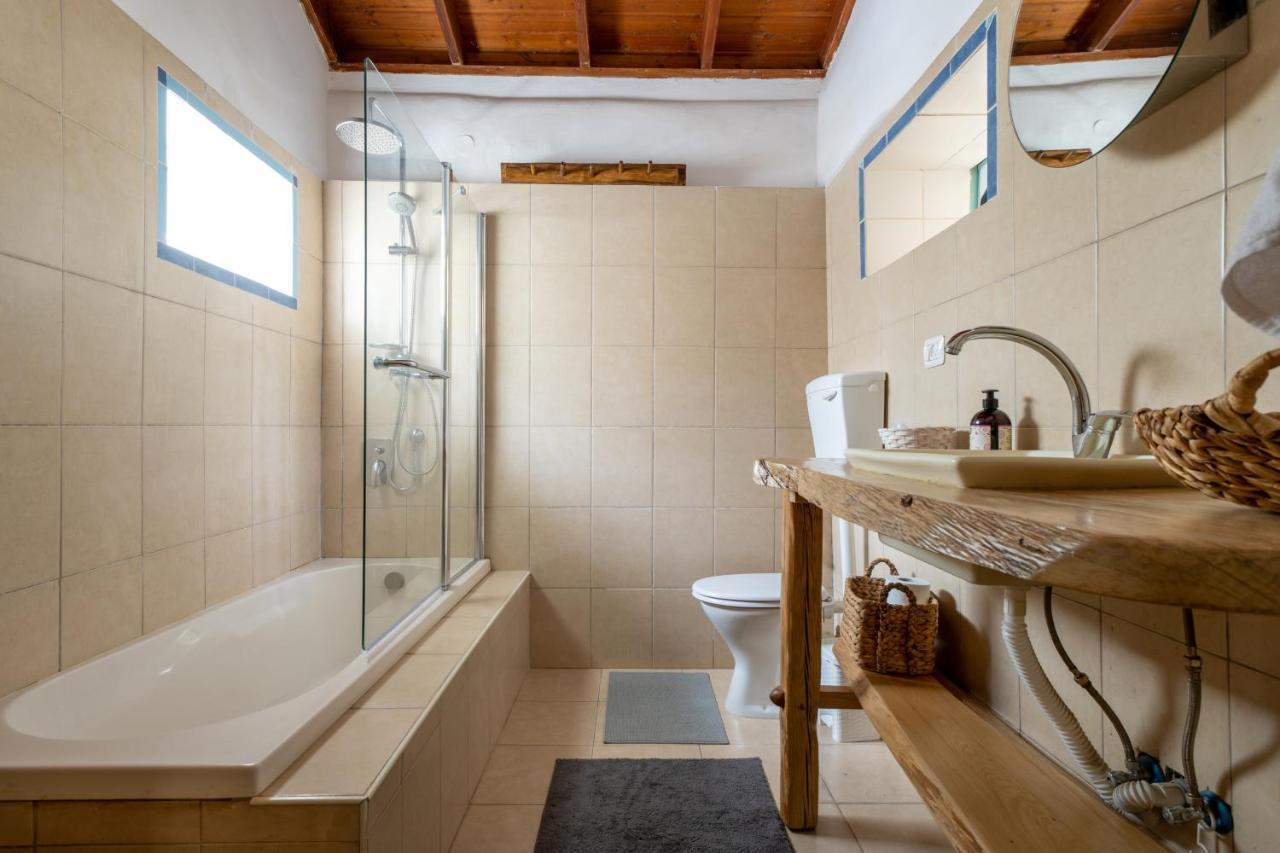 הבית בסמטת תל אביב Villa Rosh Pinna Exteriör bild